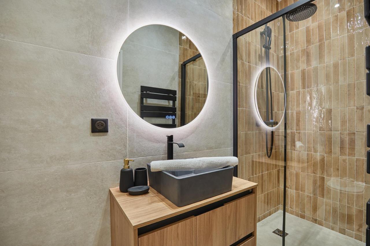 Apartment Montmartre By Studio Prestige Paris Exterior foto